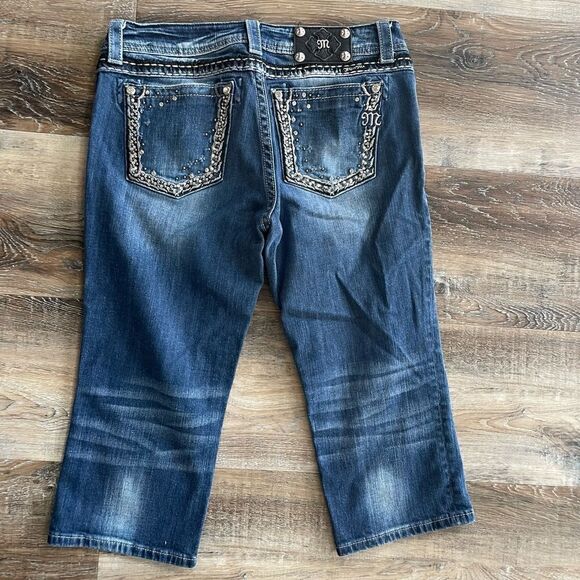 Miss Me Easy Crop Jeans Size 31 - Picture 5 of 10